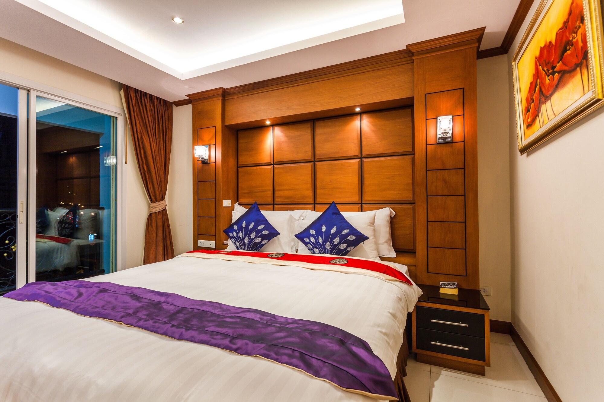 Tara Court Hotel Pattaya Exterior foto