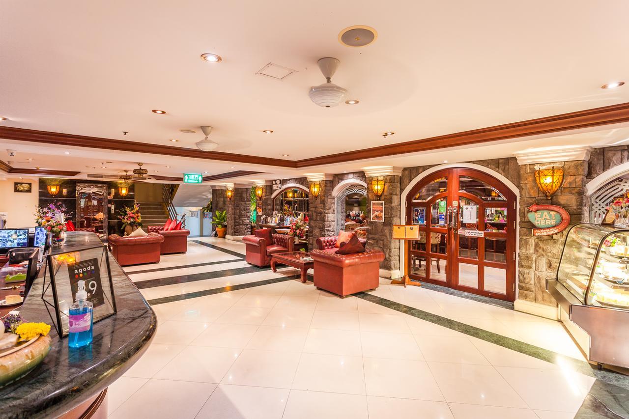 Tara Court Hotel Pattaya Exterior foto